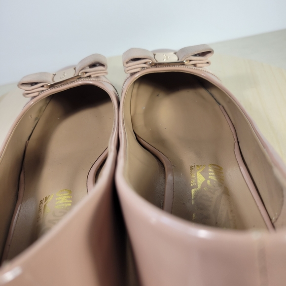 Salvatore Ferragamo Nude Vara Bow Ballet Round Toe Block Heel Womens Siz… - Picture 12 of 13